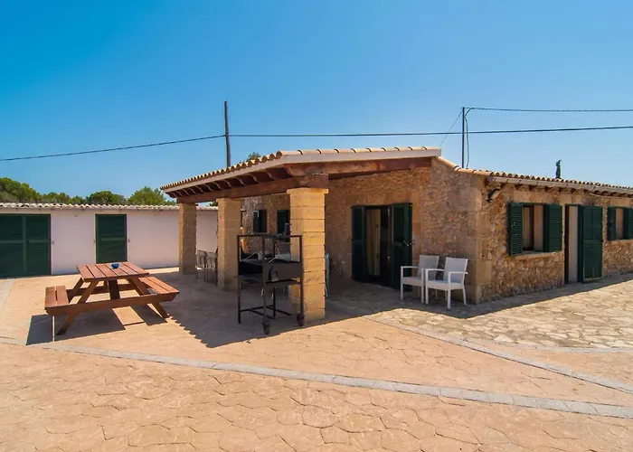 Rotes De Bou Tatil Evi